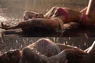 So SEXY! Disha Patani Raises Heat as She Gets Drenched In See-through Shirt and Pink Bra; Watch