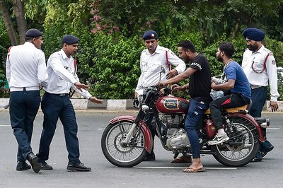 Over 300 Challans Issued for Drunken Driving on New Year's Evening, Says Delhi Police