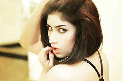 I Wish no Girl is Born to a Poor Family, Says Slain Actor Qandeel Baloch's Father