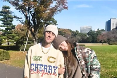 Hailey Bieber Rests Her Head on Justin Bieber's Shoulder as Couple Poses for Thanksgiving Pic