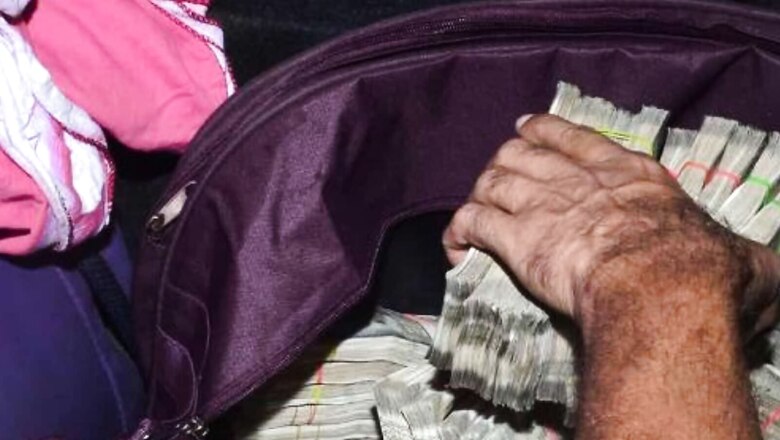 K'taka Congress Demands Judicial Inquiry into Allegations of 'Cash Gifts' to Journalists on Diwali