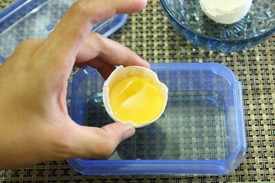 How to Do an Egg White Mask