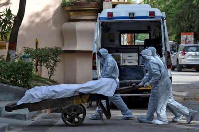 68 Medics of Delhi Hospital Quarantined After Patient Suspected to Have Coronavirus Dies