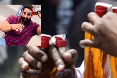 Instagram 'Influencer' Bobby Kataria Blocks Dehradun Road to Pour Himself a Drink, Faces the Music