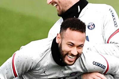 Neymar Returns to Training But Unavailable For Rennes Clash