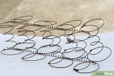 How to Create a Vintage Bedspring Wreath