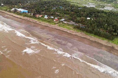 Time for Sea Change: Only 40% of Coastline Stable, 34% Under Erosion, Shows Data