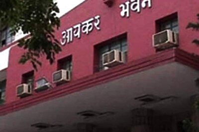 I-T Raids Kerala Evangelist, His Churches' Group on Charges of Siphoning Donations Meant for Poor