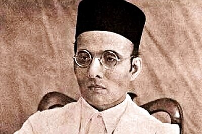 Controversy Erupts Over Savarkar Picture With Freedom Fighters at UP Assembly