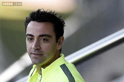 Xavi Hernandez resumes training with FC Barcelona