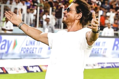 Shah Rukh Khan Does His Signature Pose, Boosts SRH Players Post Big KKR Win In IPL 2024 | Watch