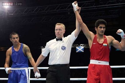 CWG 2014: Vijender Singh, Manoj Kumar make bright starts in Glasgow