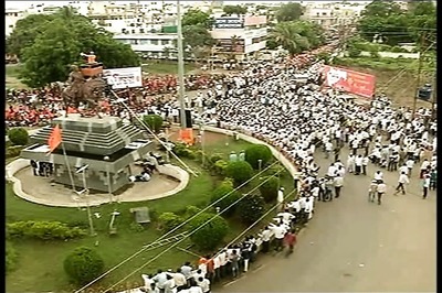 Maratha Community Carries out Silent March at Satara