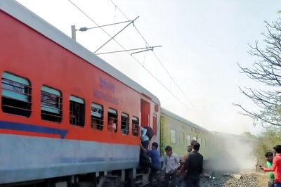10 Coaches of LTT-Jaynagar Express Derail Near Nashik; Relief Team Rushed to Spot