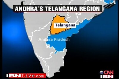 4 lakh Seemandhra employees begin indefinite strike over Telangana