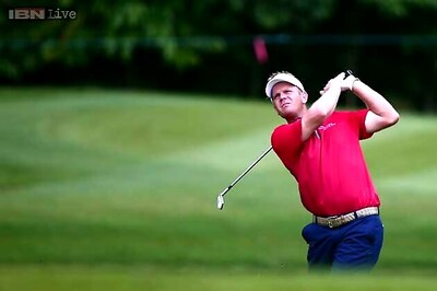 Billy Hurley takes a two-shot lead at CIMB Classic