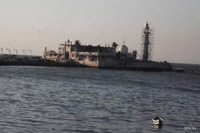 Protests erupt as Haji Ali bans entry of women