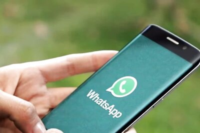 WhatsApp Will Soon Let iPhone Users Change Their Chat Theme Colour: Here’s How