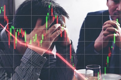 Stock Market Update: Sensex Tanks 900 pts, Nifty Below 17,300; Tech M Down 5%