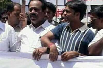 Quota supporters give govt 'ultimatum'