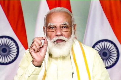 PM Modi to Interact with Beneficiaries of Scheme Launched to Help Street Vendors Hit by Covid-19