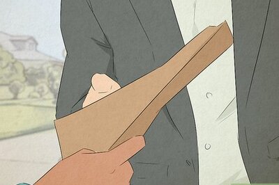 How to Fight a Debt Collection Lawsuit if You're Undocumented