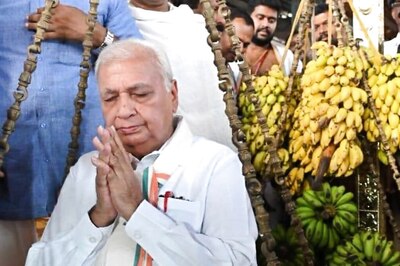 UP: Speeding Car Rams into Kerala Governor's Convoy in Noida; 2 Drunk Men Arrested