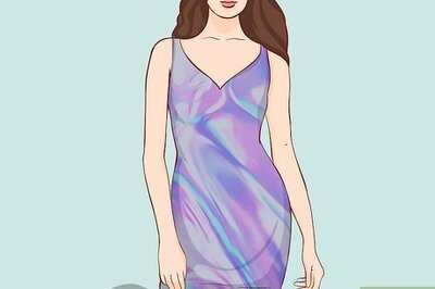 How to Wear Iridescent Clothing
