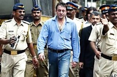 Sanjay Dutt too tense to go for shoots