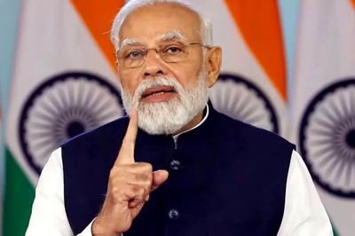 Develop Hybrid Systems in Schools to Avoid Overexposure of Technology: PM Modi