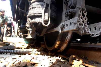 Engine of Virbhumi Express Derails at Ujjain, No Injuries