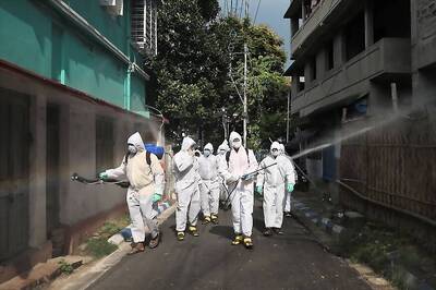 MCD Covid-19 Warriors Not Paid Salaries for 3-4 Months, DU Members Write to Delhi LG Anil Baijal