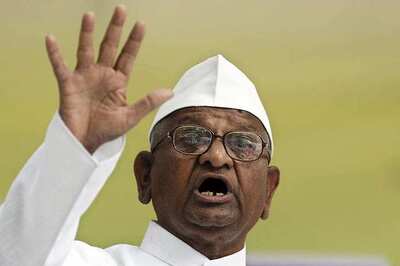 Anna Hazare’s New Core Committee Members Sign Affidavits Stating They Will Never Enter Politics
