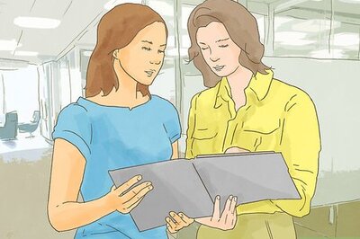 How to Collaborate With Artists