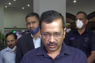 Schools Closed from Monday, Govt Offices to WFH: Kejriwal's 4-step Formula for Delhi Pollution