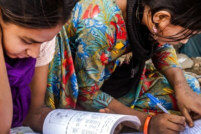 UGC Asks Governors, CMs to Encourage Teaching in Local Languages in HEIs