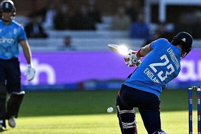 WATCH: Mitchell Starc Registers Most Expensive Over by an Australian in ODIs as Liam Livingstone Goes on Fiery Onslaught