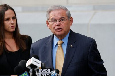 US Senator’s Bribery Trial: Prosecutors Oppose Top Democrat’s Bid to Stay Proceedings