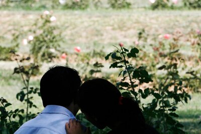 Woman Beats Up Couple At Restaurant On Valentine's Day, Viral Video Draws Ire