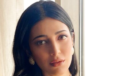 Shruti Haasan Hits Back at Trolls Targetting Her For Acting Opposite Senior Actors
