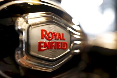 Royal Enfield End of Season Sale: Flat 45% Discount on Protective and Urban Gear, Luggage and Accessories
