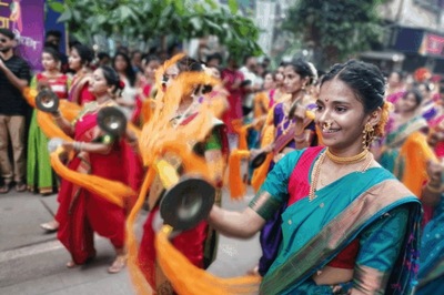 Amit Shah to Try for Kartarpur-like Corridor in PoK, Maha Melee: Key Happenings on Chaitra Navratri