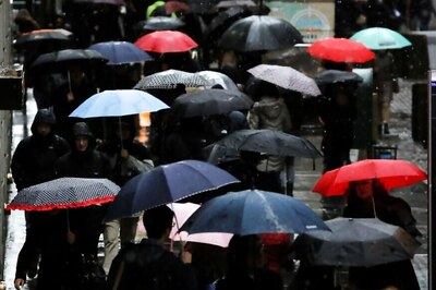 Storm Lashing US Northeast Kills Five People