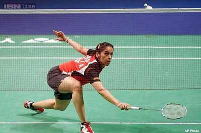 Saina, Sindhu, Kashyap in Swiss Open quarters