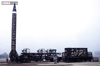 India, Pakistan exchange list of nuclear facilities