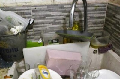 Health Officials Horrified After Seeing Filthy Kitchen Of Brazil's Dazzling Cafe