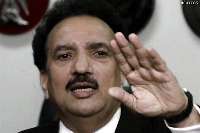 Pak's EC decides not to disqualify Rehman Malik