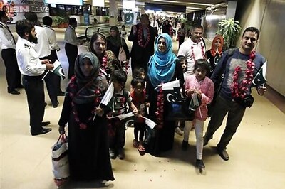 Pakistan plane brings back over 500 stranded citizens from Yemen