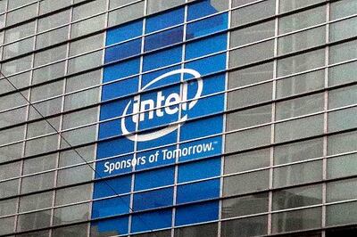 Intel sees tablet-chip efforts paying off this year