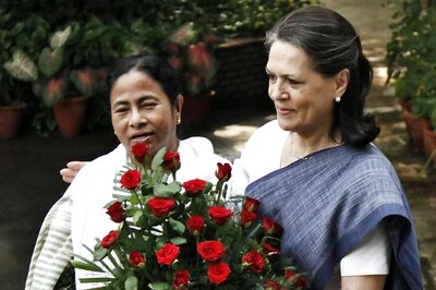 In Mamata’s Bid to Build anti-Modi Front, a Glimpse of Sonia Gandhi’s 2004 Playbook
